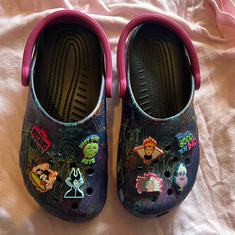 Villain crocs
